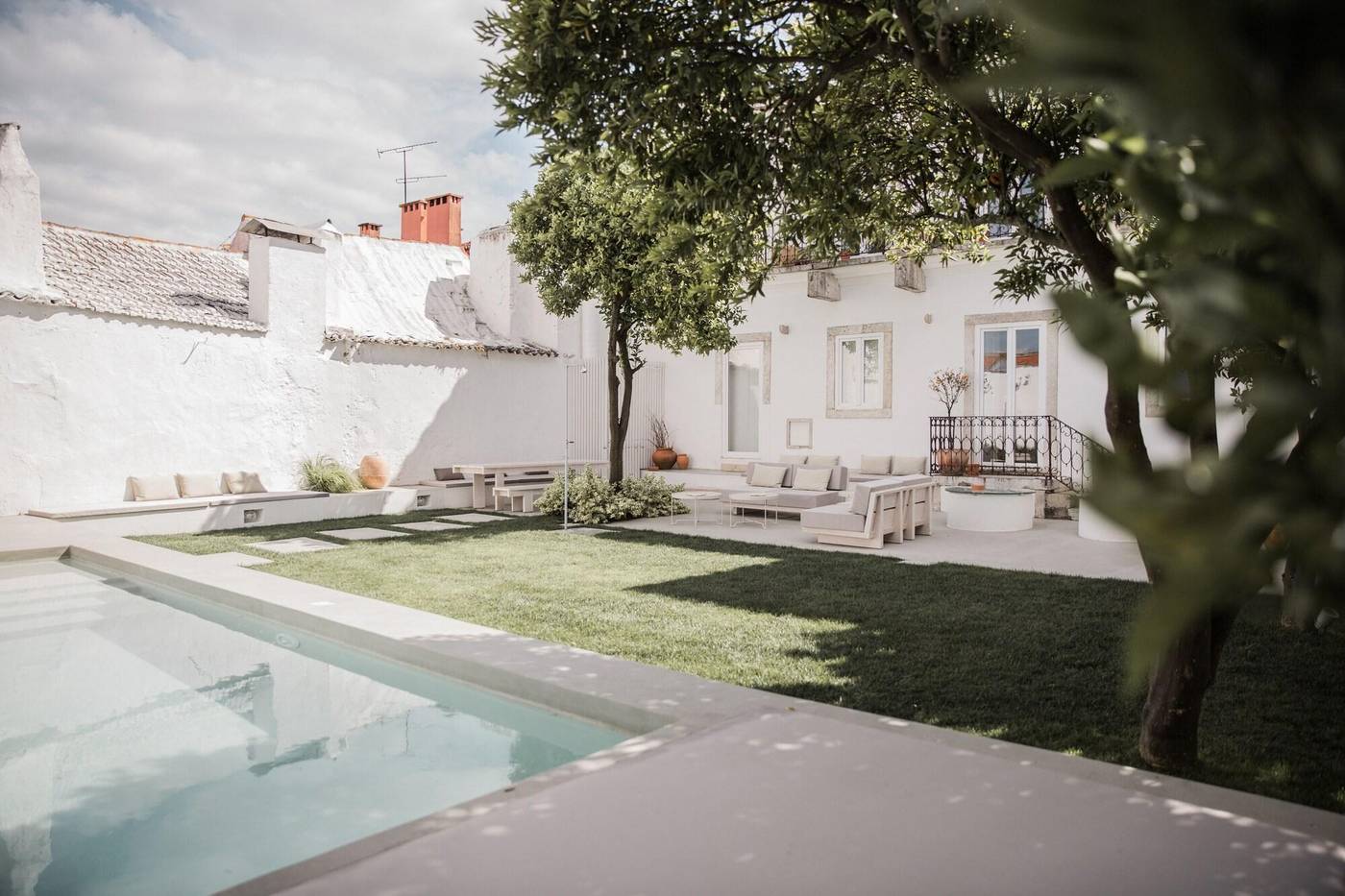 Dona-Graca-Lisbon-Apartments-General-view-50