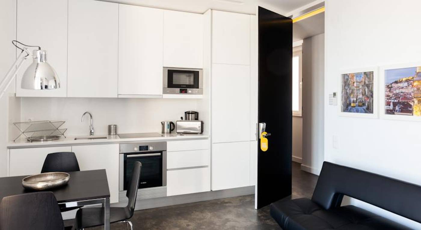 Hello Lisbon Santa Apolonia Apartments