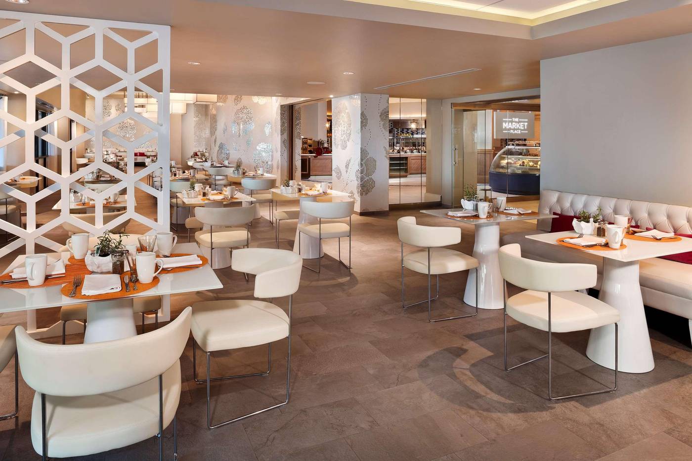 Melia-Nassau-Beach-All-Inclusive-Restaurant-53