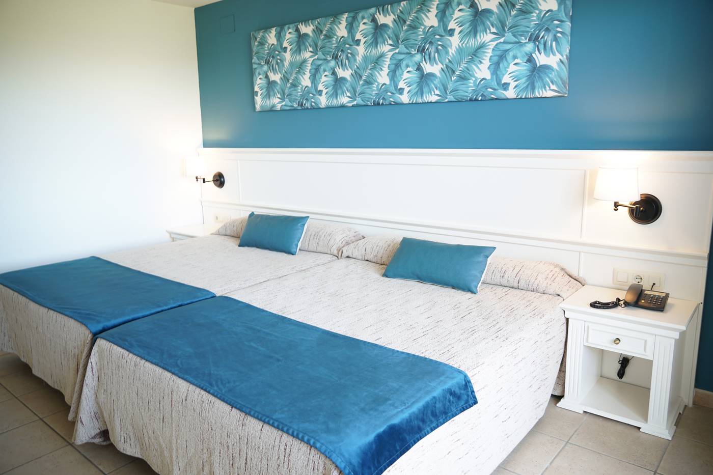 Ohtels-Cabogata-Room-22