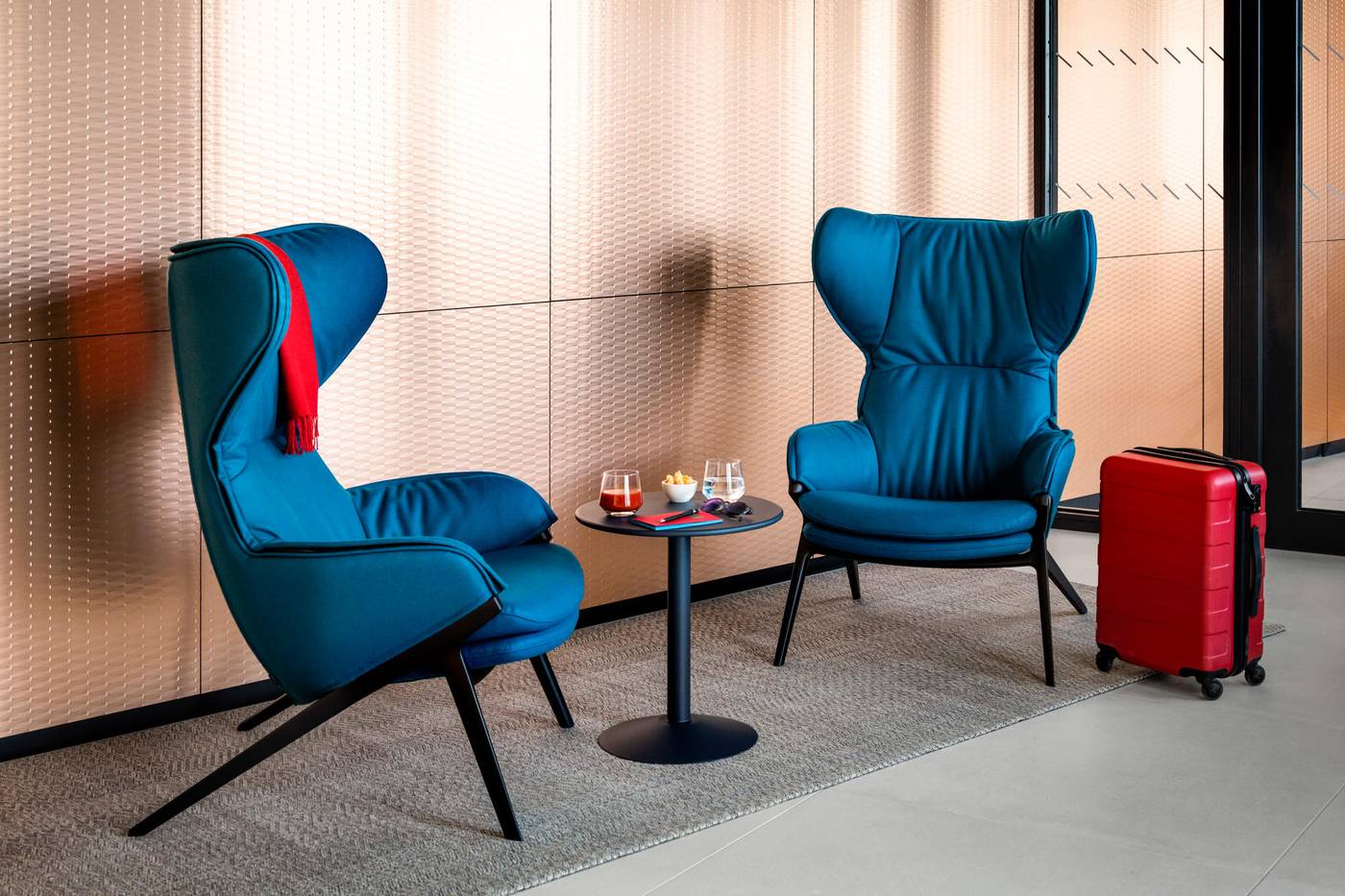 Okko-Hotels-Cannes-Centre-Lobby-11