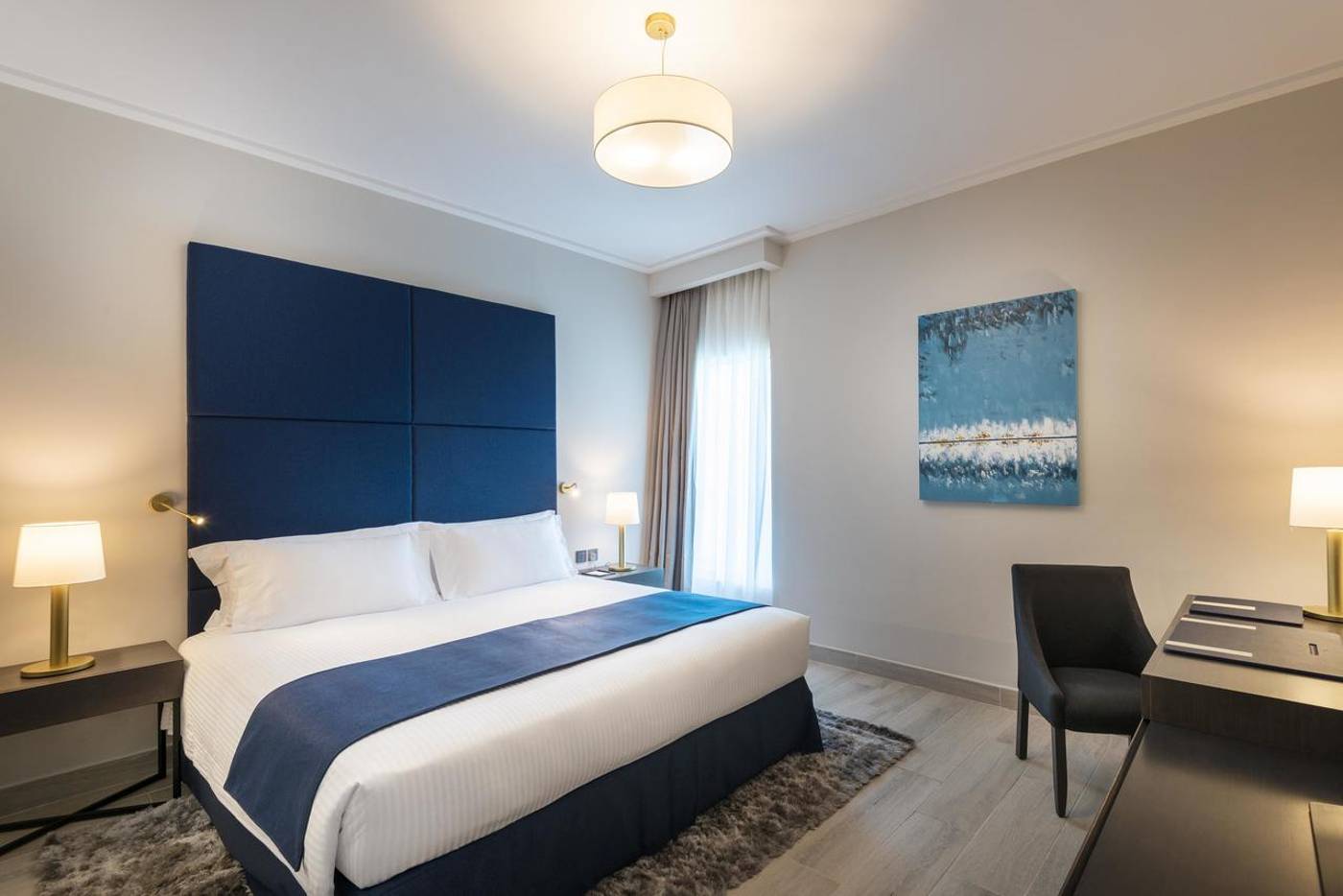 Centara West Bay Hotel and Residences Doha-Qatar-Doha-Room-5