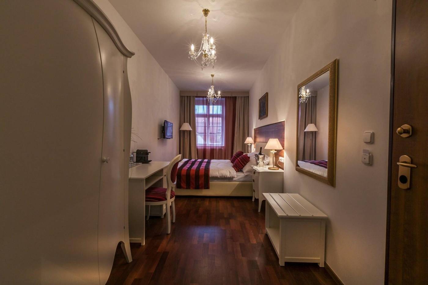 Residence-U-Malvaze-Room-30