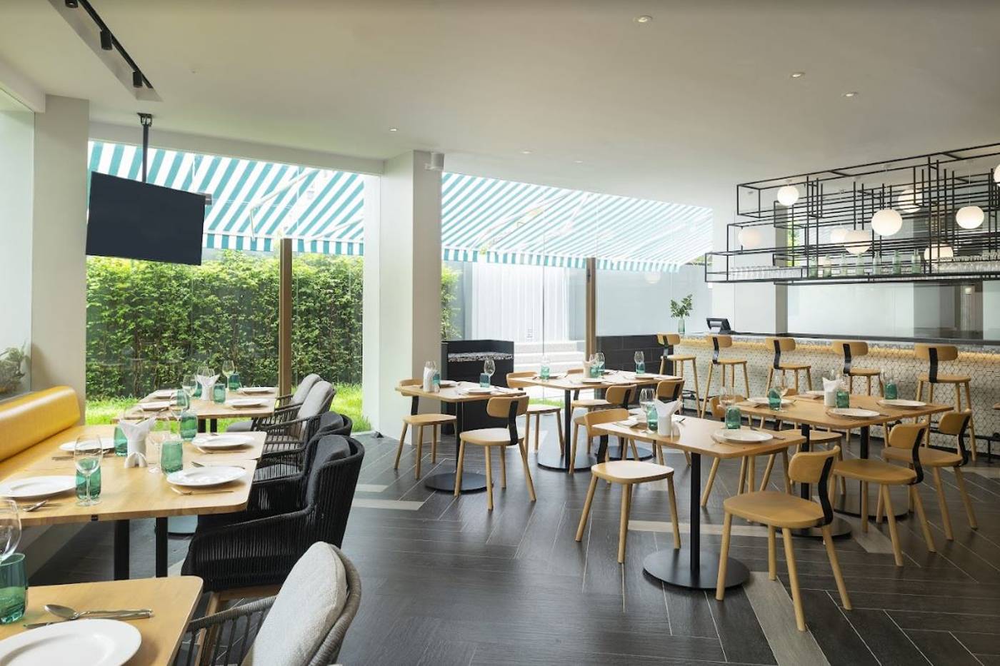 JonoX-Phuket-Karon-Restaurant-13