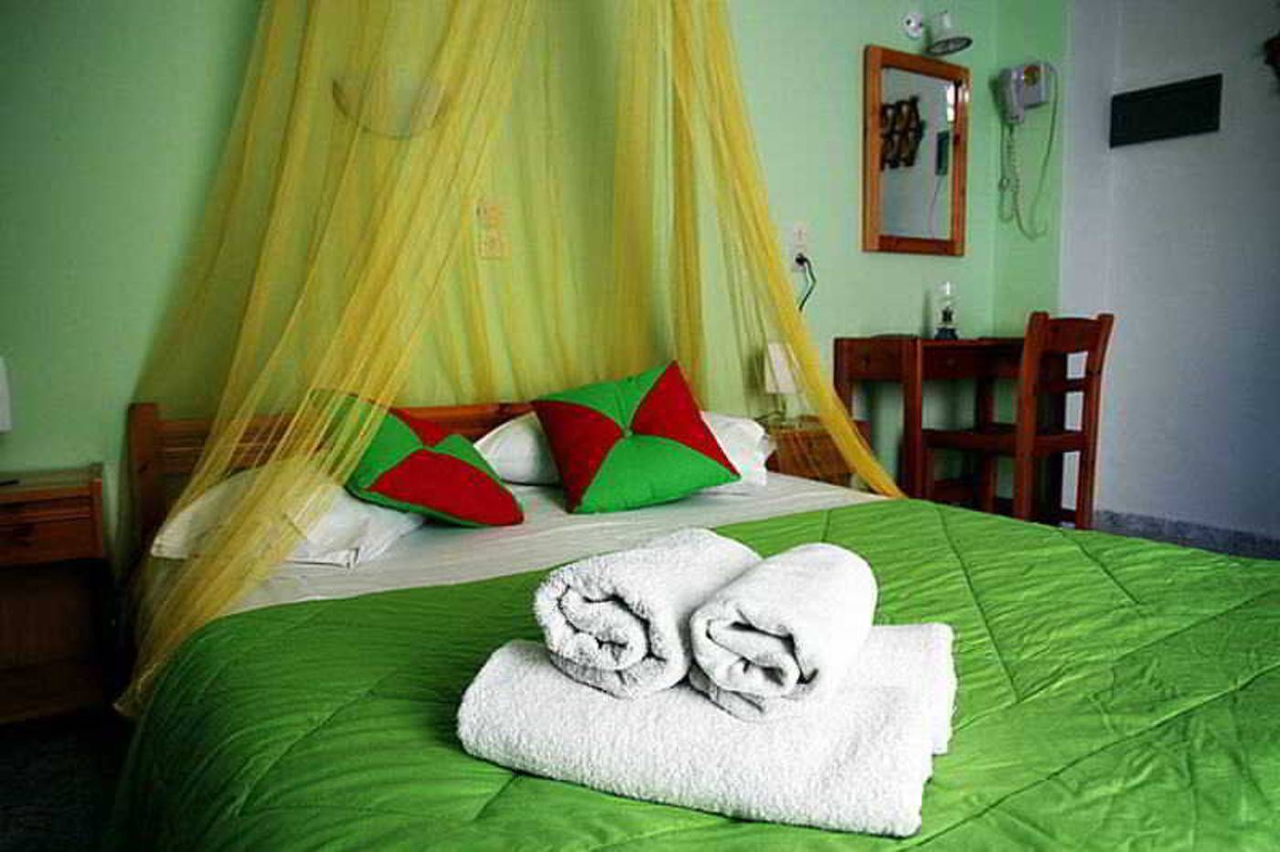 Mark-Joanna-General-view-7