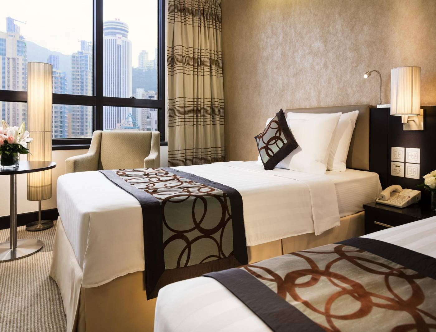 Gloucester-Luk-Kwok-Hong-Kong-Room-2