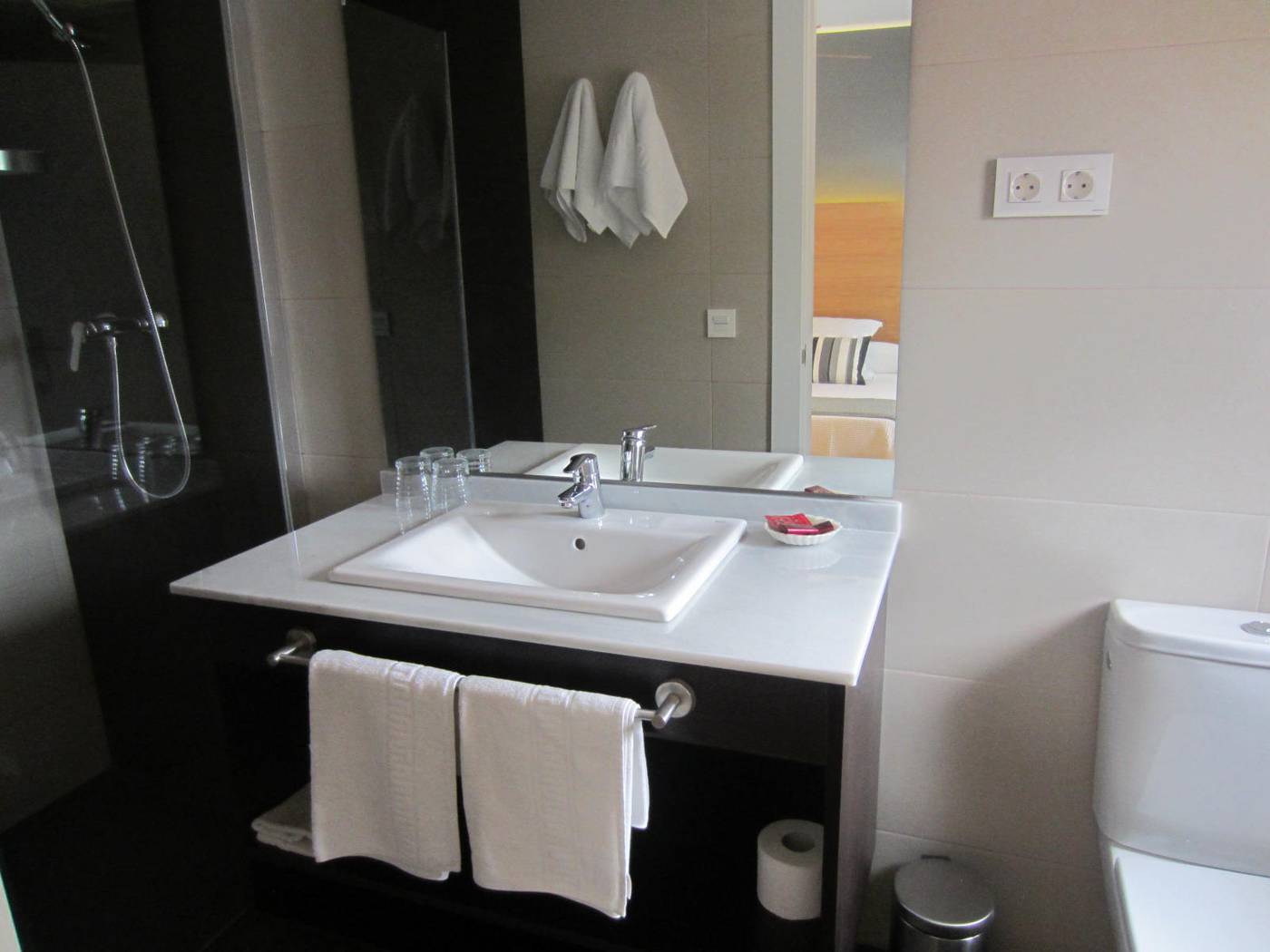 Hotel-LLorca-Room-18