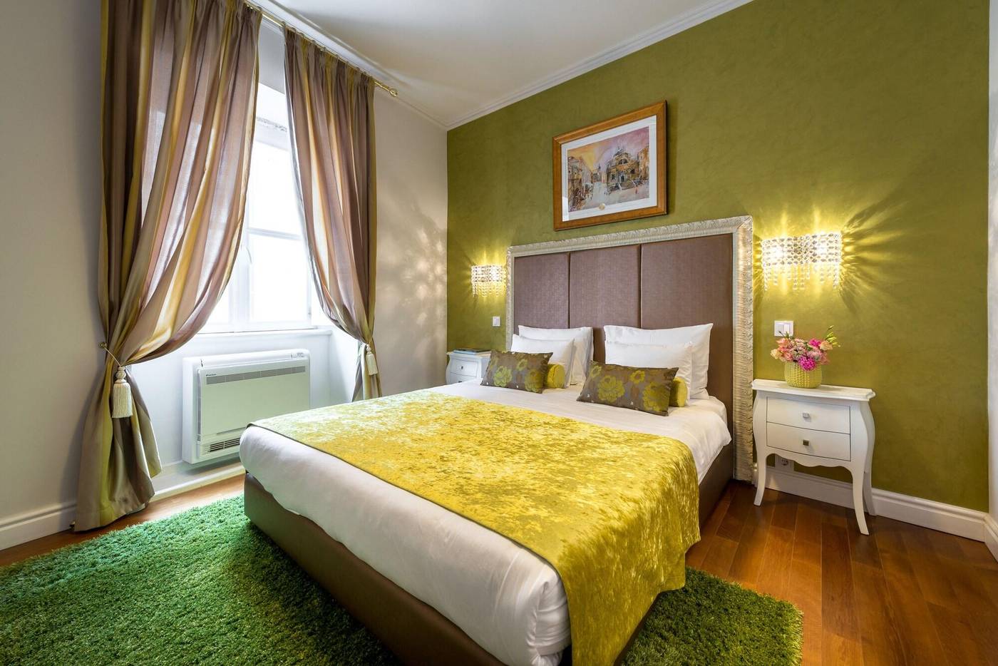 Dominus-Little-Palace-Room-8