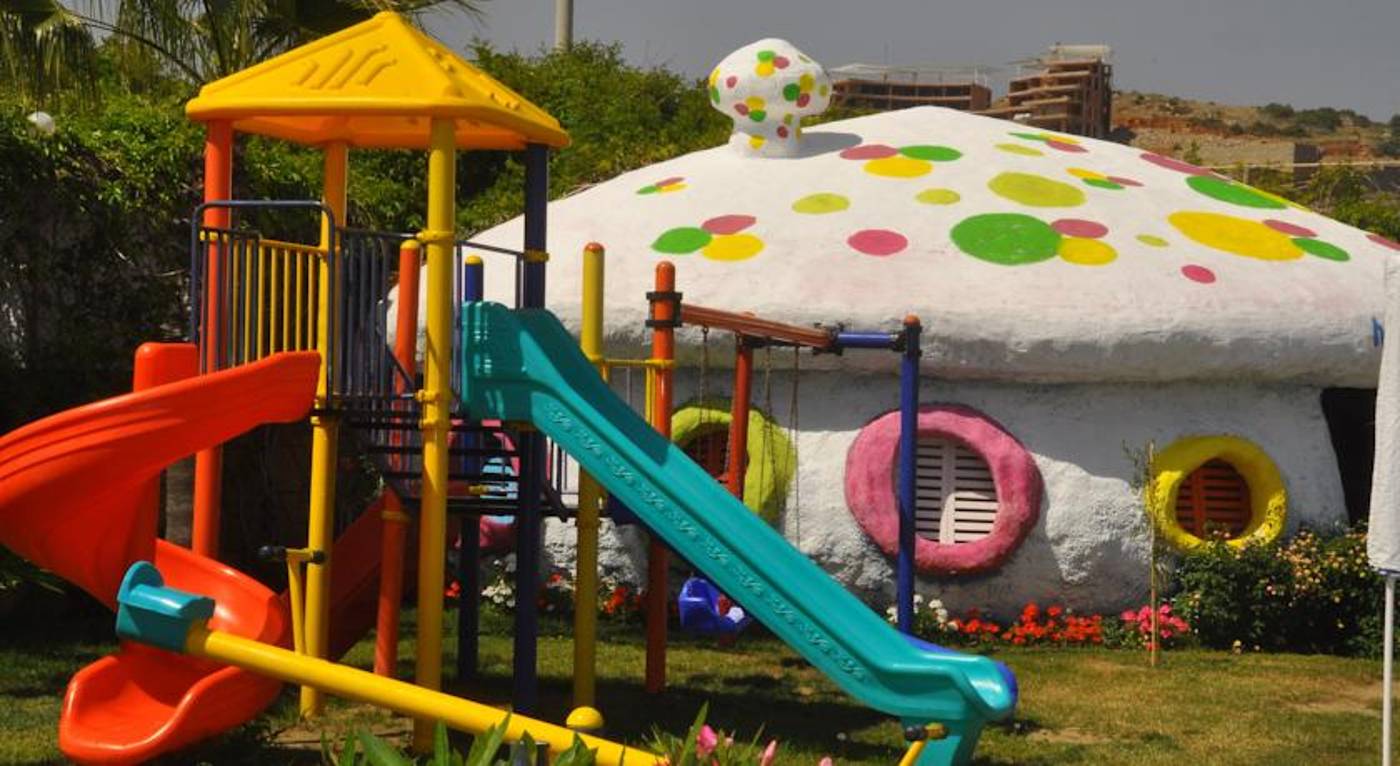 Aria-Resort---Spa-Hotel-Sports-and-Entertainment-38