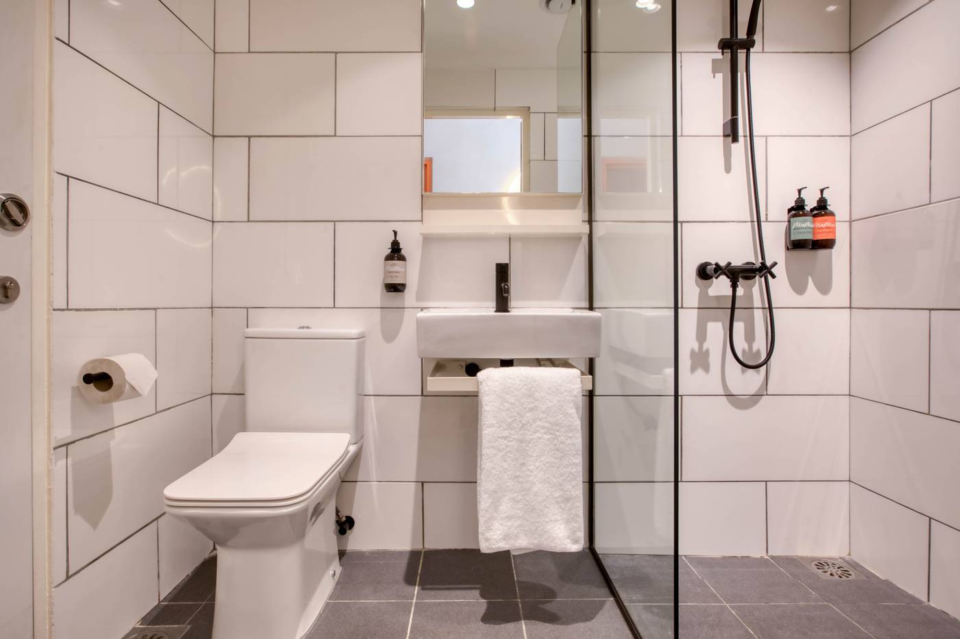 MoMo's Kuala Lumpur-Malaysia-Kuala Lumpur-Room-7