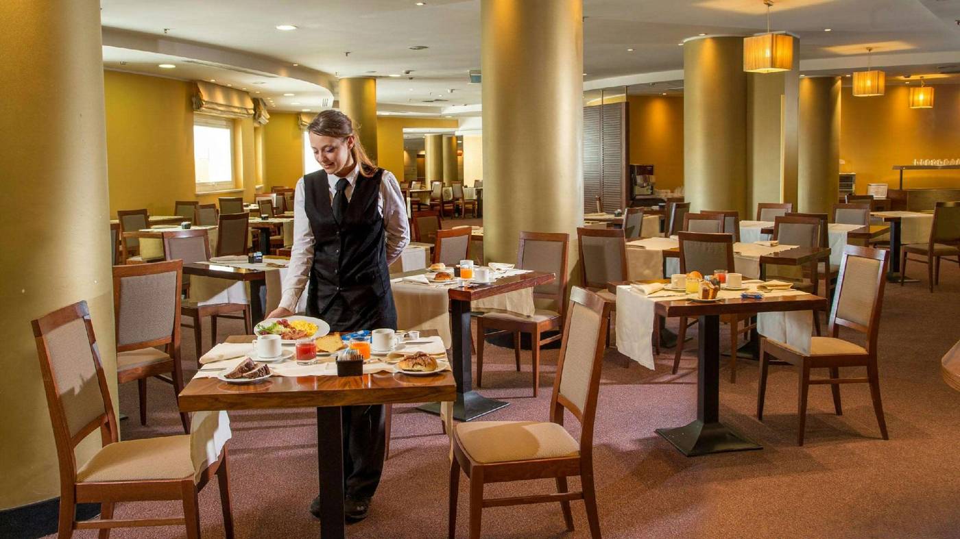 Hotel-Capannelle-Sports-and-Entertainment-19