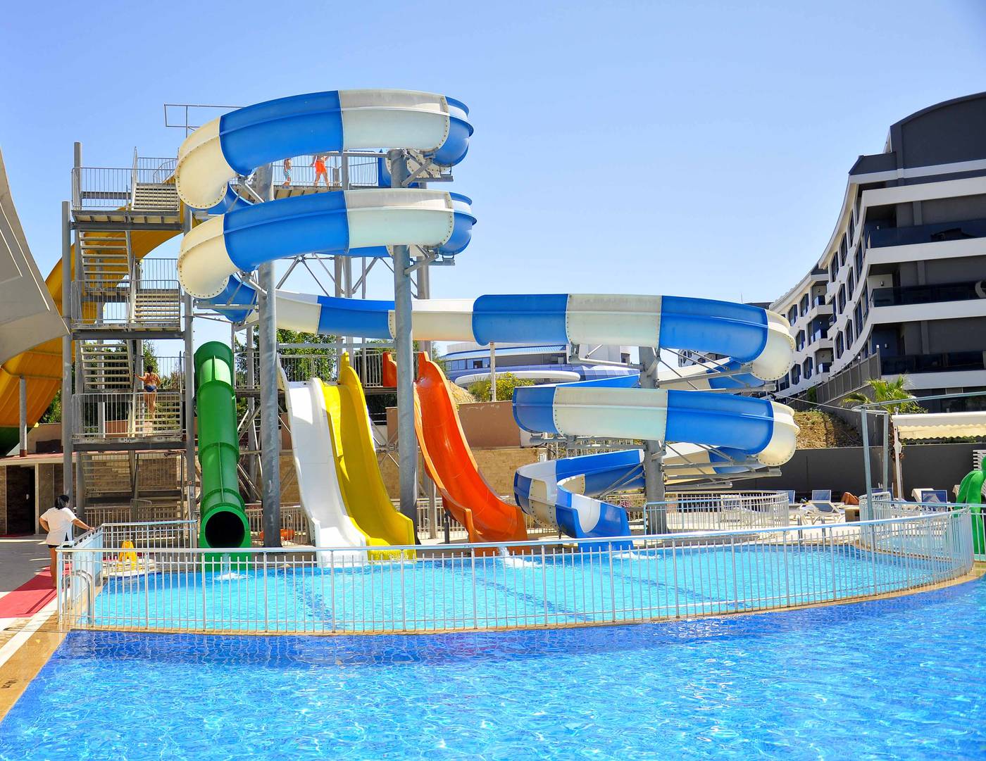 Ramada-Resort-by-Wyndham-Side-Pool-1