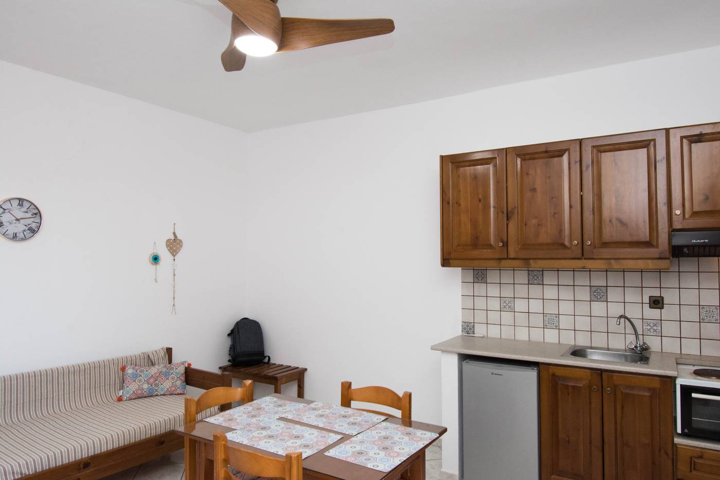 Rena-Apartments-Room-22