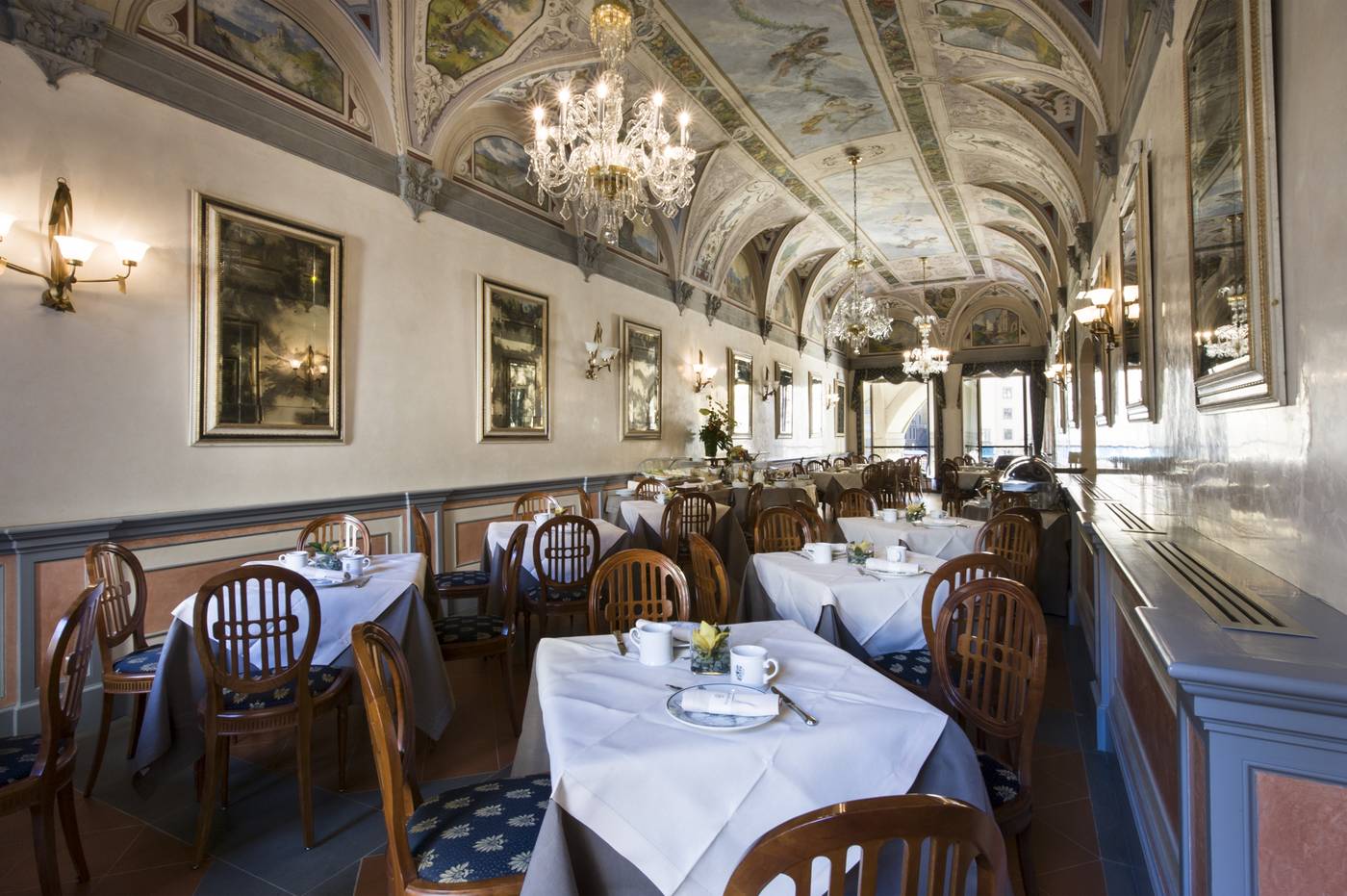 Degli-Orafi-General-view-36