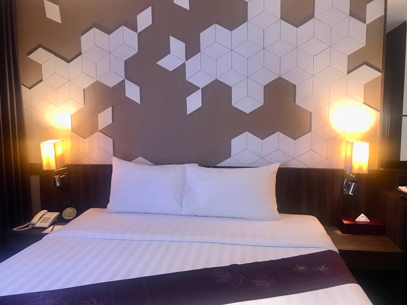 Paradiso-Boutique-Suites-Room-6