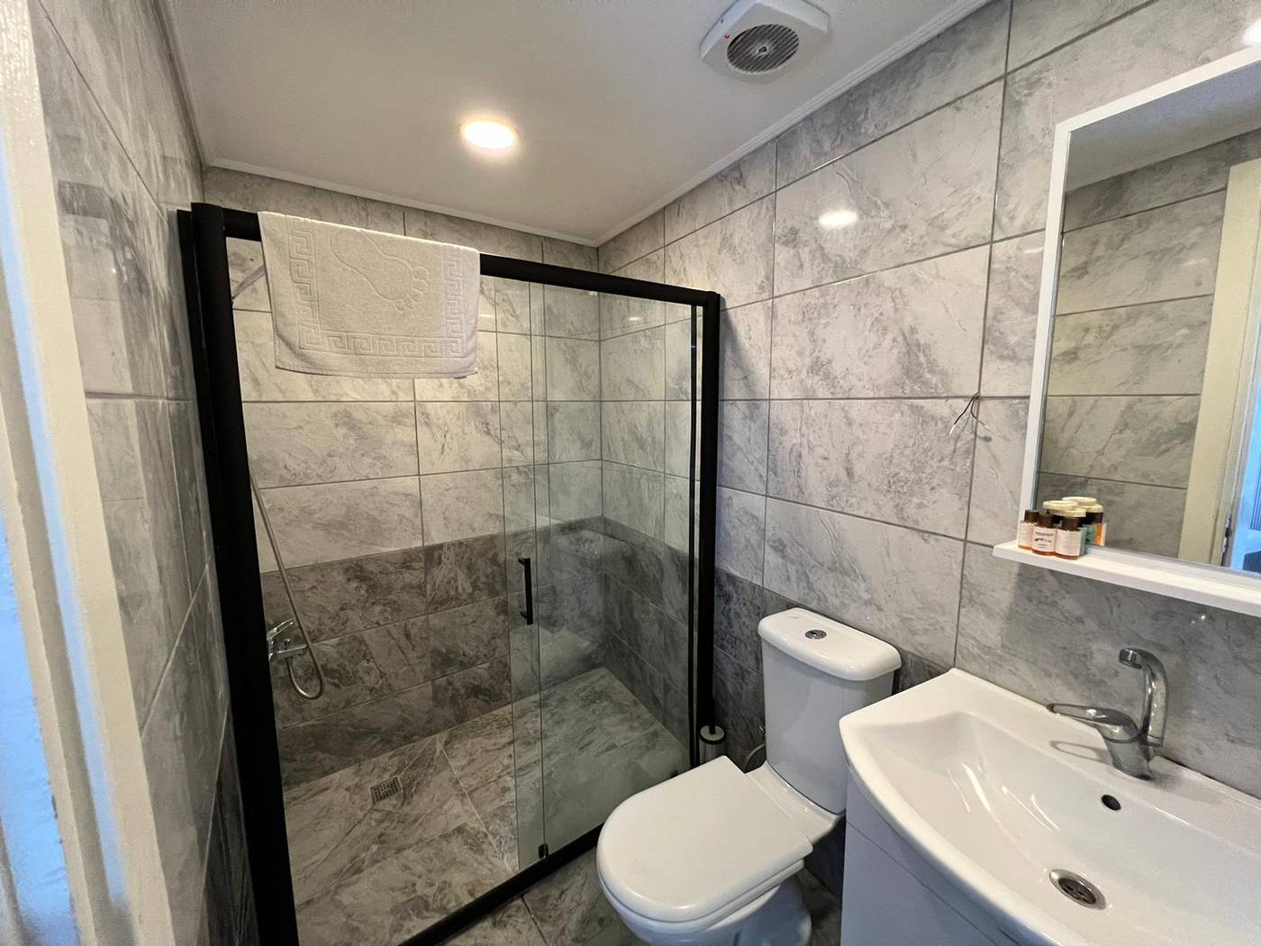 The-Zanadu-Istanbul-Room-20