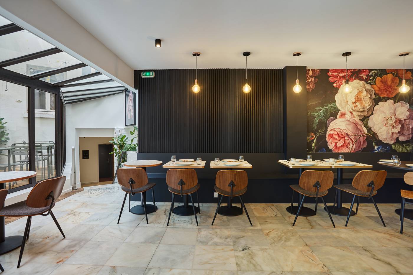 HOTEL-BEAUQUARTIER-MONTMARTRE-General-view-11