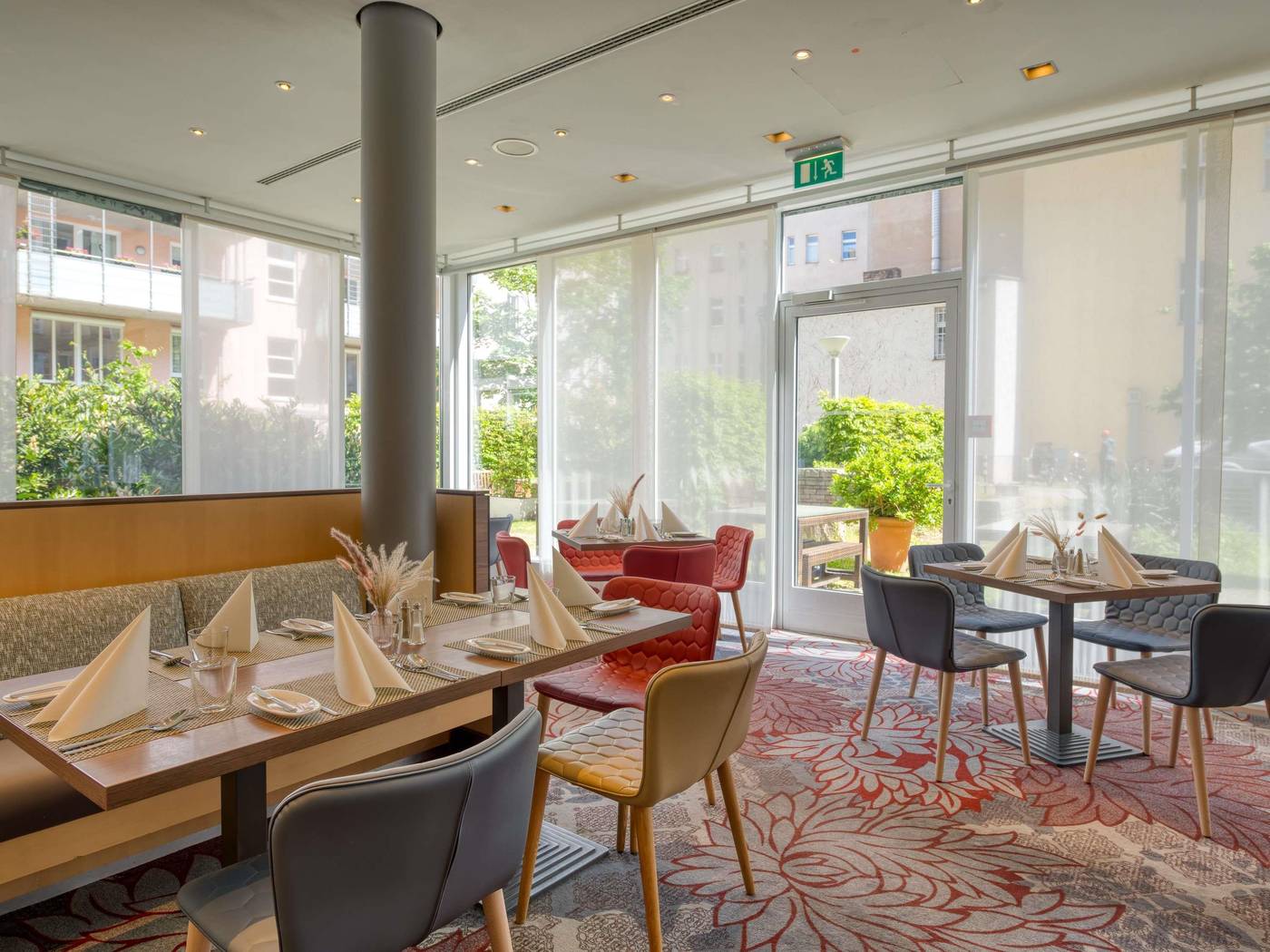 Mercure-Hotel-Berlin-City-Restaurant-18