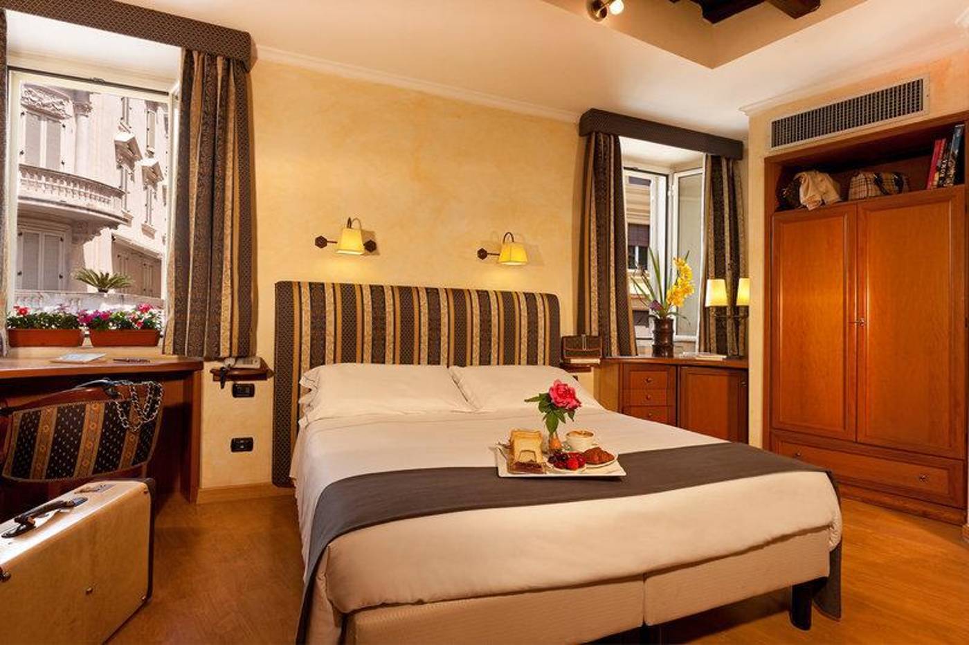 La Fenice-Italy-ROMA-General view-2