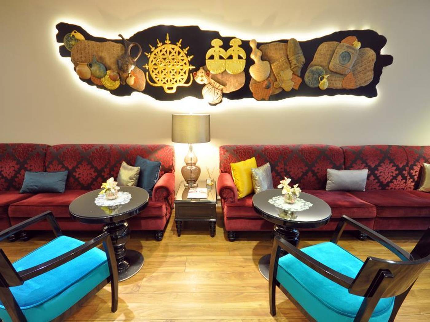 Neorion-Hotel-Lobby-14