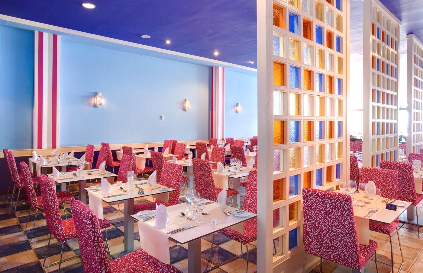 Occidental-Jand----a-Royal-Level-Restaurant-43