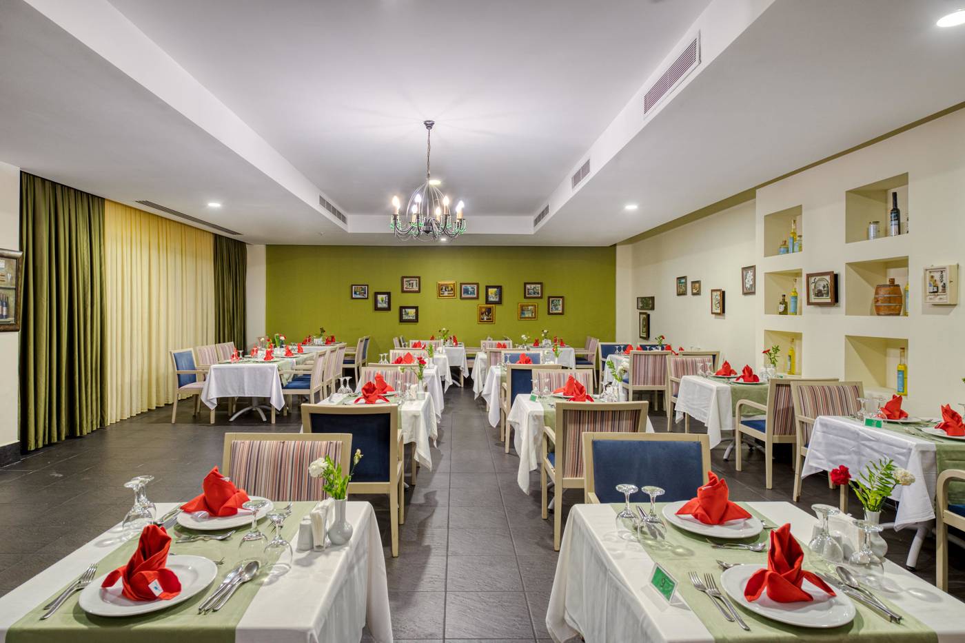 Sealife-Buket-Beach-Hotel-Restaurant-52