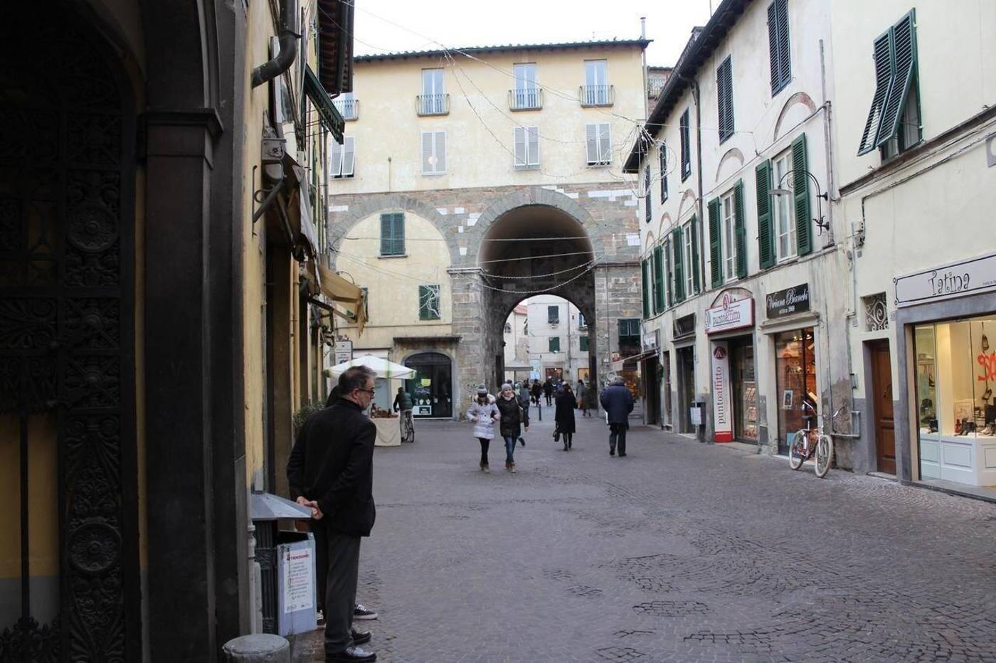 L-Iris-B-B-General-view-30