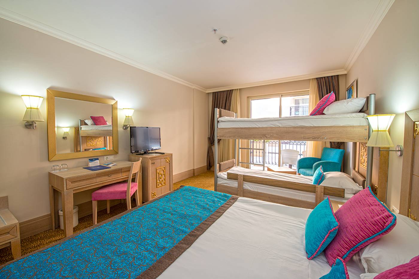 Crystal-Family-Resort-Room-30