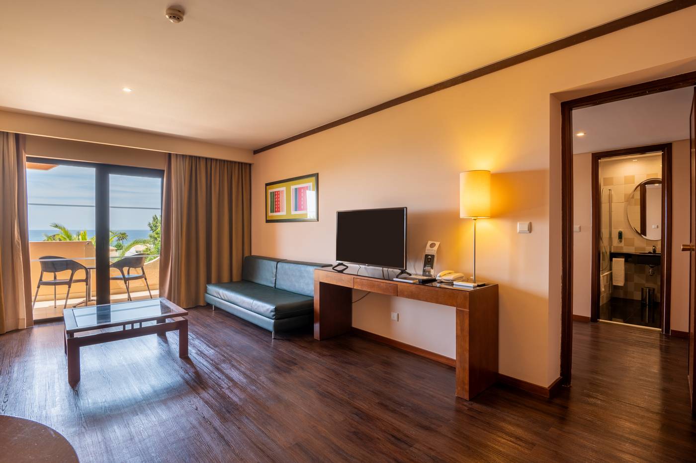 Vila-Gale-Atlantico-Room-19