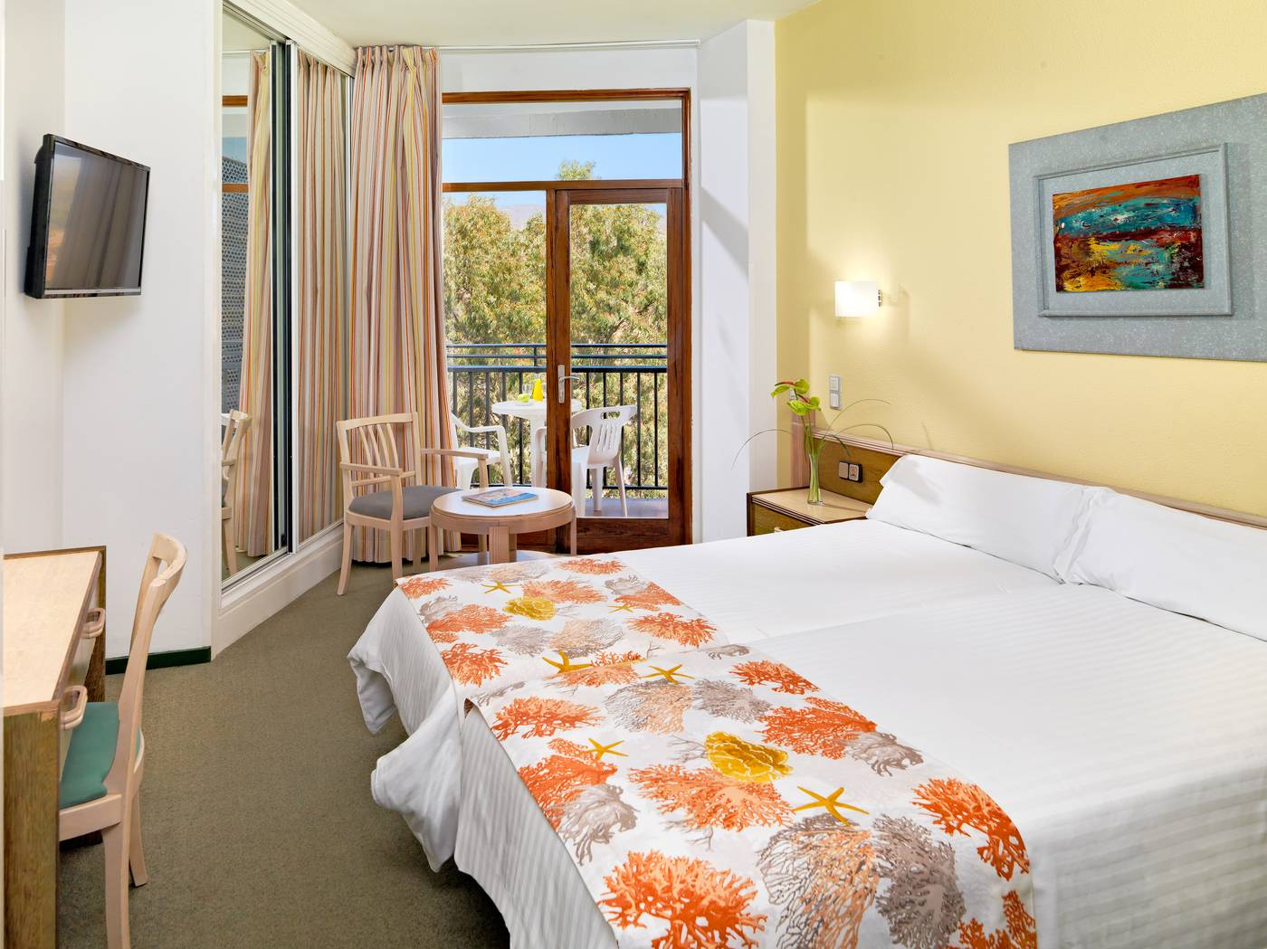 Relaxia-Beverly-Park-Room-14