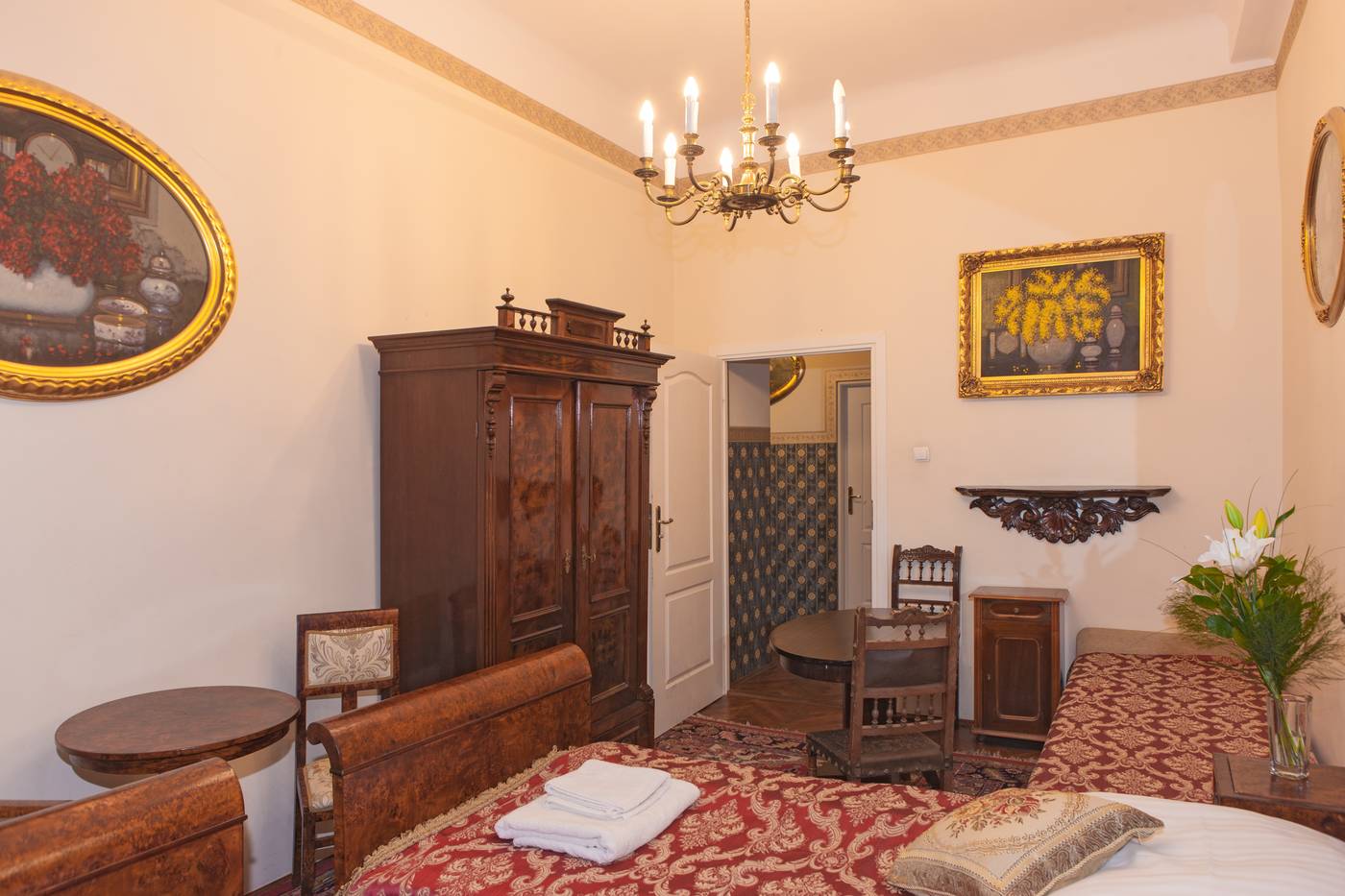 Metropolitan-Apartments-Room-12