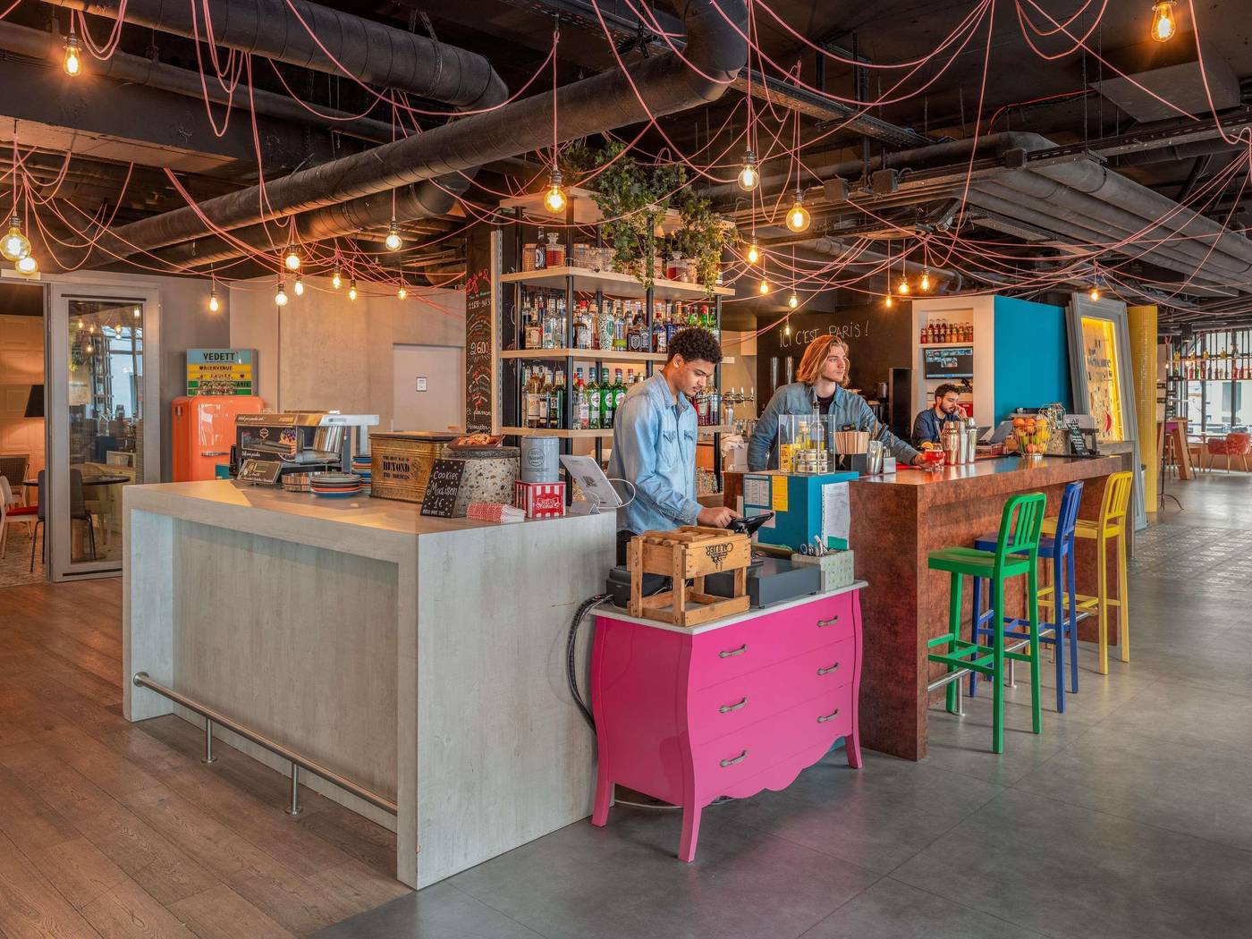 Hotel-Mercure-Paris-Gare-Montparnasse-Restaurant-19