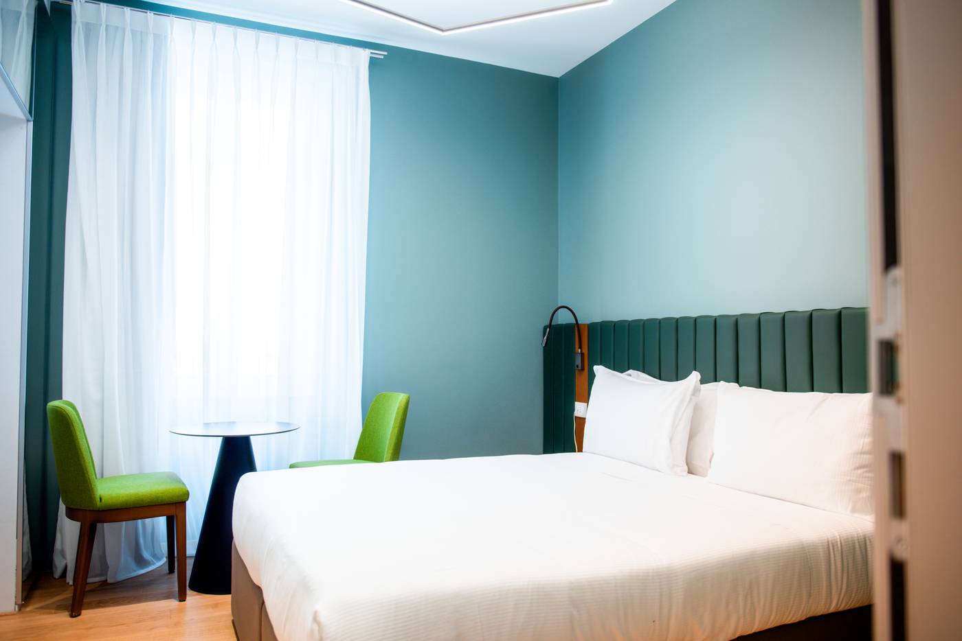 Boutique-Centrale-Palace-Room-33