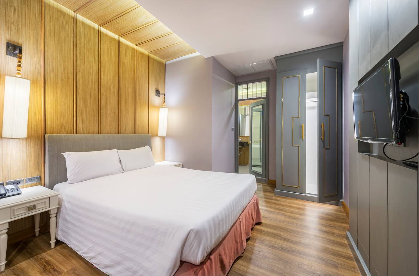 Royal-Rattanakosin-Hotel--SHA---Room-22