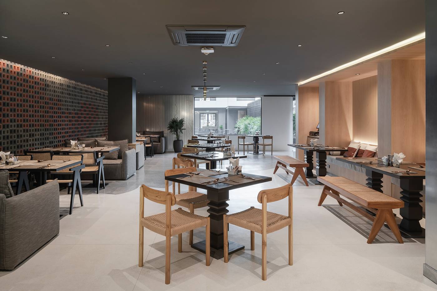 Lilit-Bang-Lumphu-Hotel-Restaurant-21