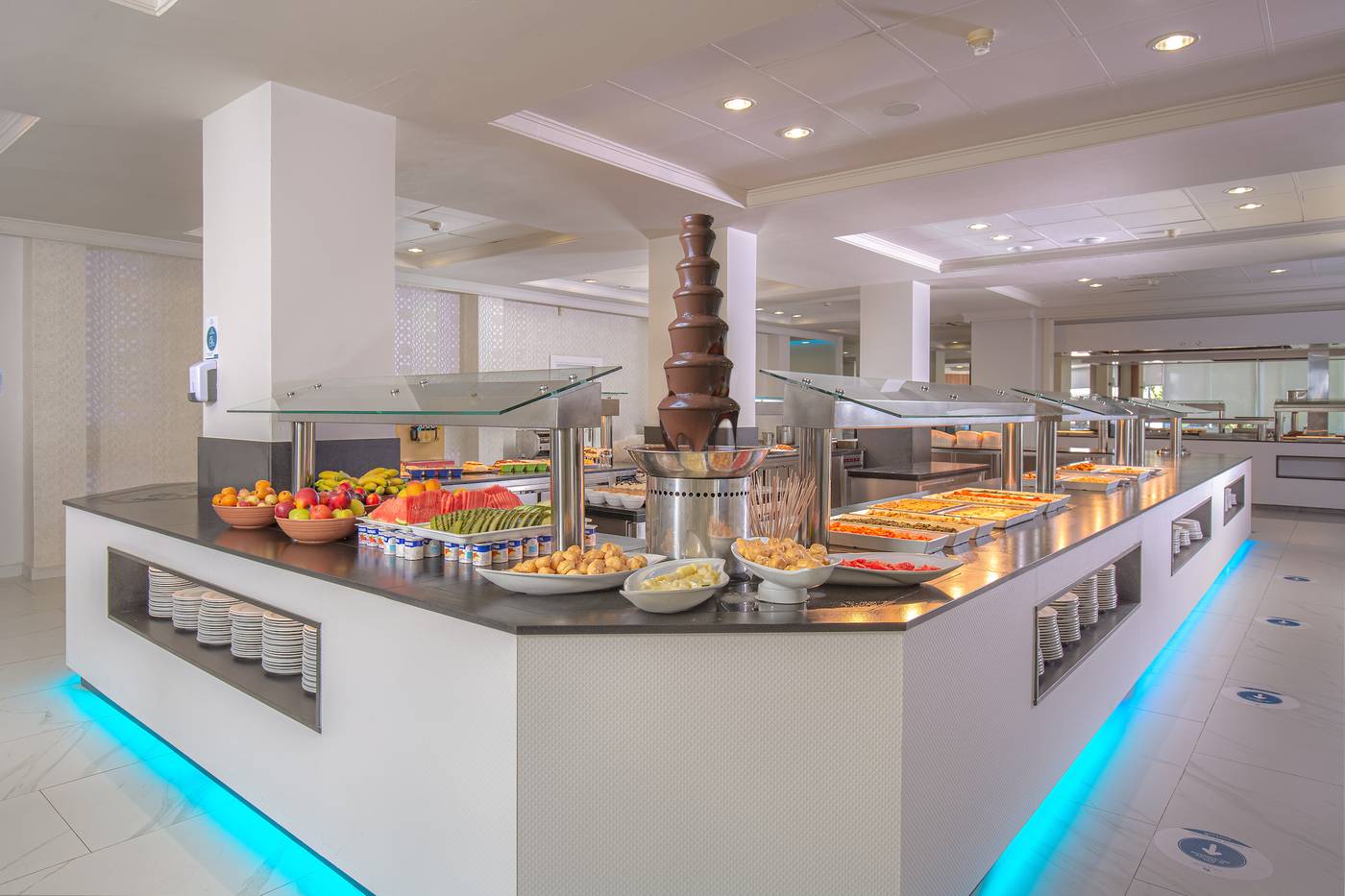 Gran-Hotel-Las-Fuentes-Restaurant-45