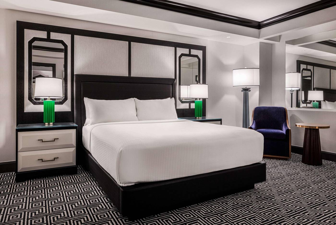 Caesars-Palace-Room-32