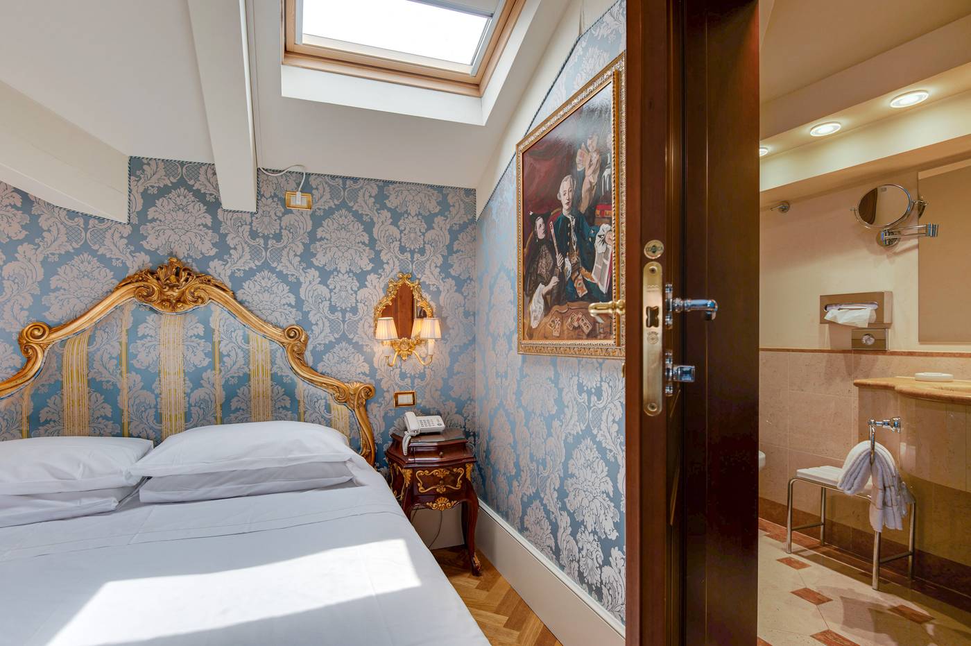 Hotel-Canal-Grande-Room-37