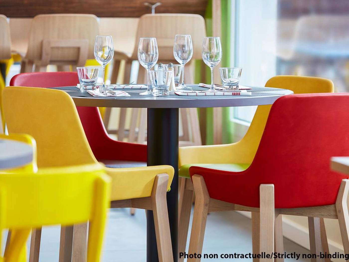 Ibis-Styles-Paris-Meteor-Avenue-d-italie-Restaurant-37