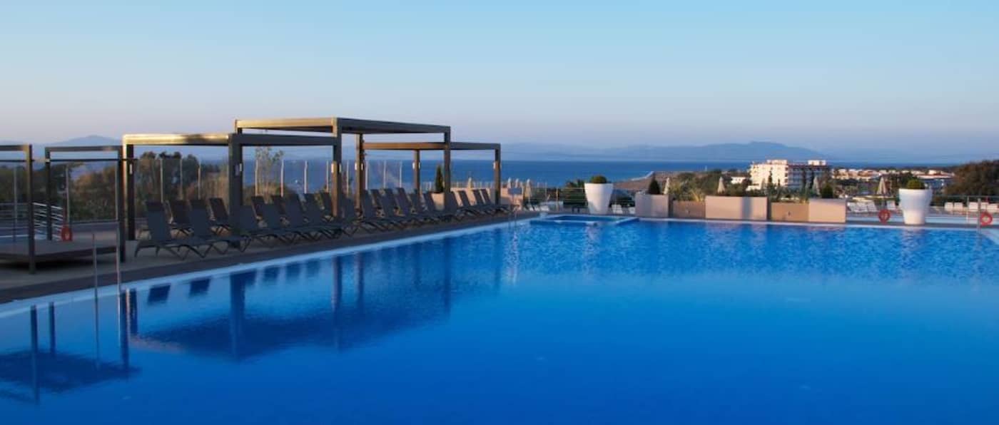 Kipriotis-Panorama-and-Suites-Pool-5