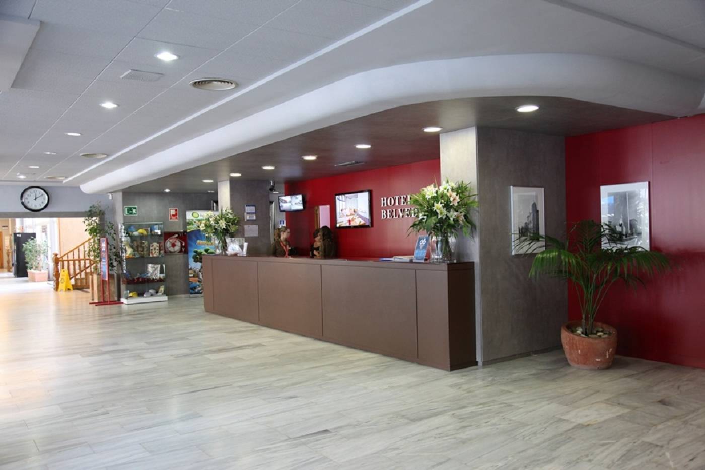 Belvedere-Hotel-Lobby-36