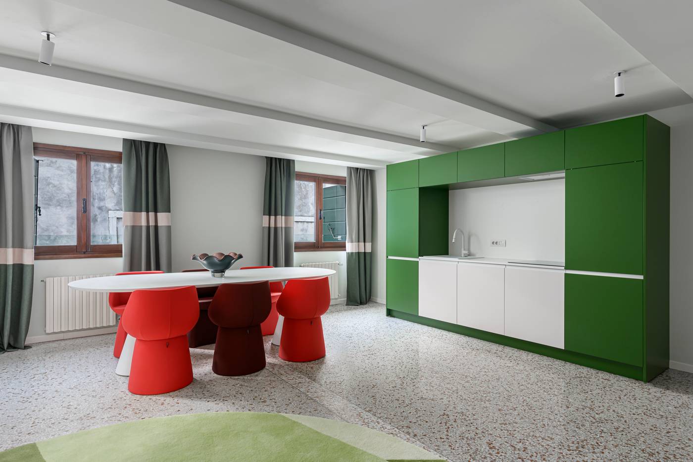 Palazzo-Dei-Fiori-By-Room-Mate-Room-69