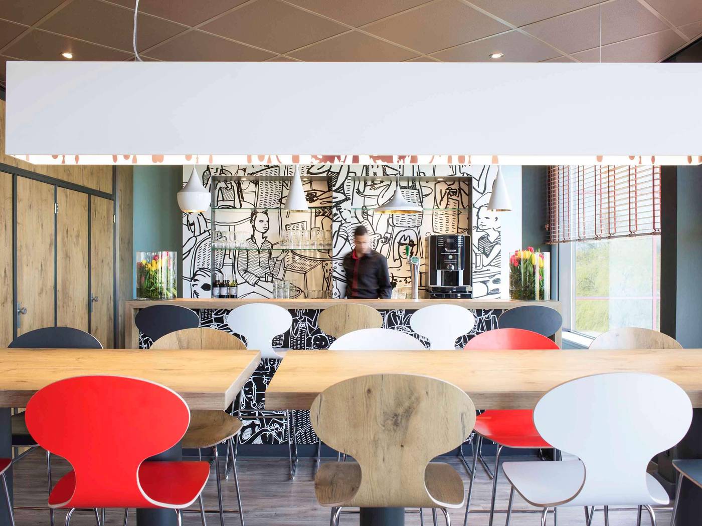 ibis-Schiphol-Amsterdam-Airport-Restaurant-21