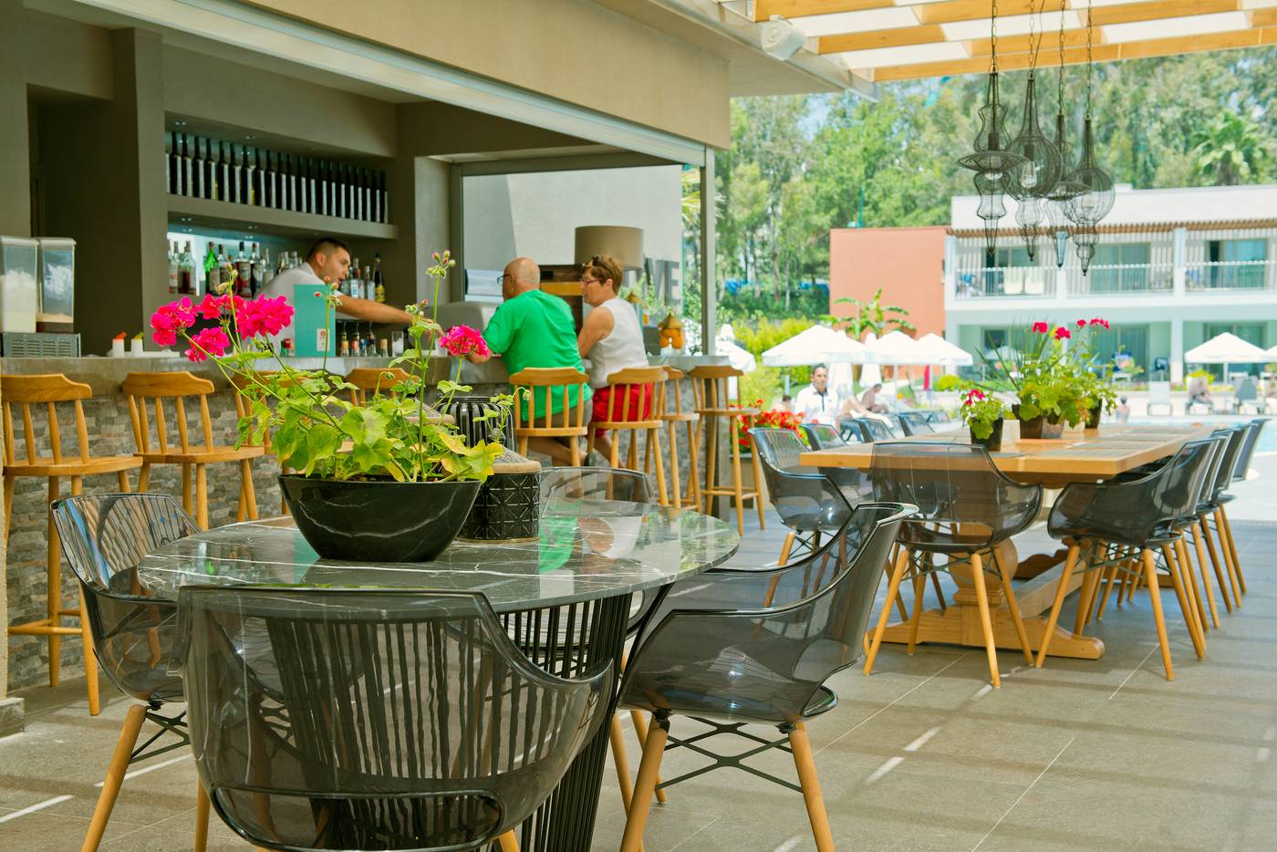 Barut-Hemera-Restaurant-22