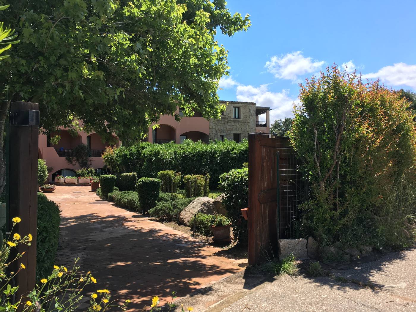 Swadeshi Green Park Hotel-Italy-Capriccioli OT-General view-1