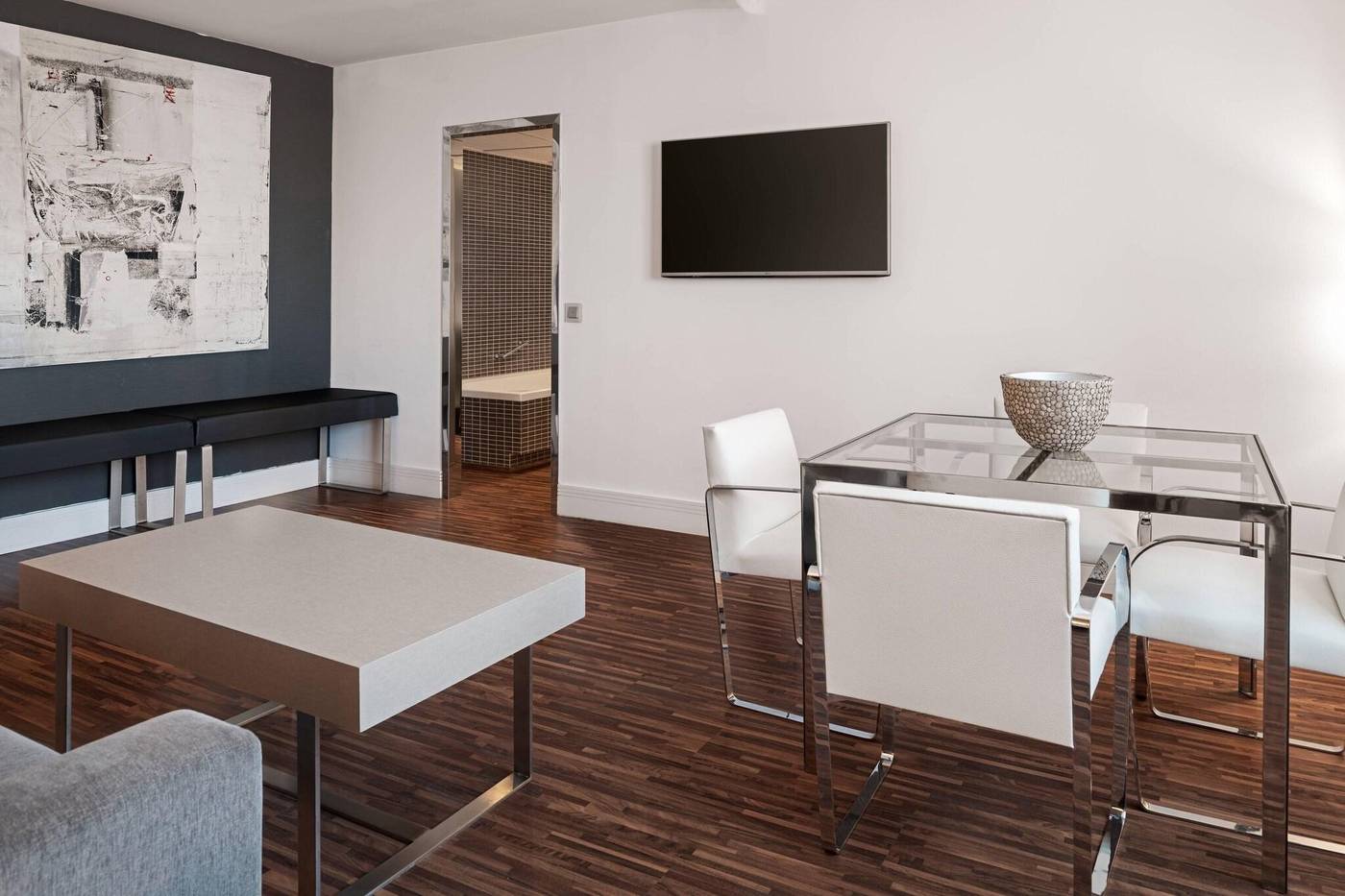 AC-Hotel-Palacio-del-Retiro-Autograph-Collection-Room-78