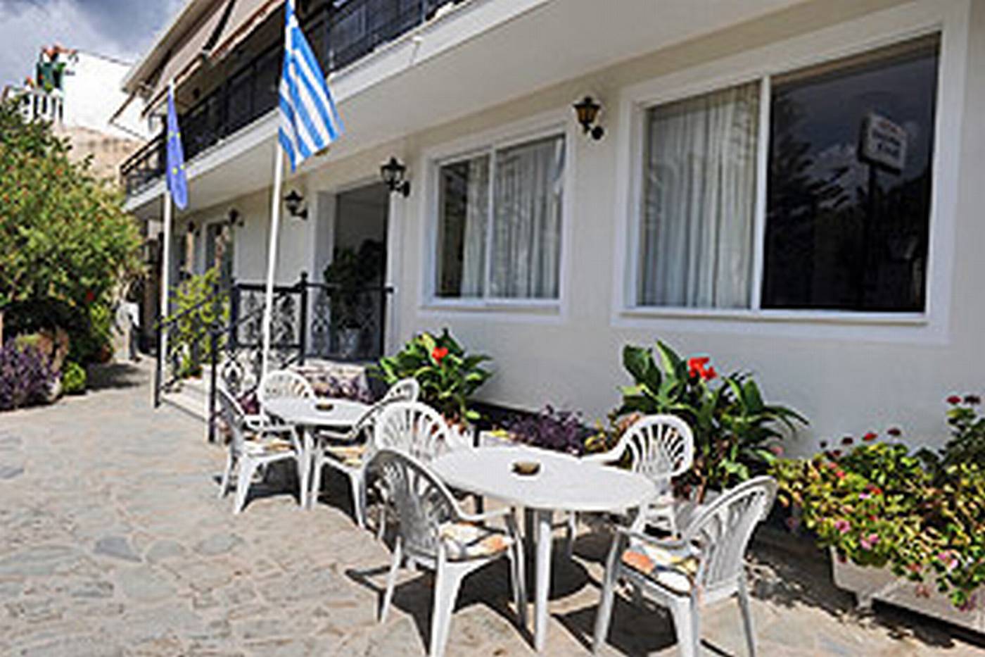 Argassi-Beach-Hotel-Terrace-7