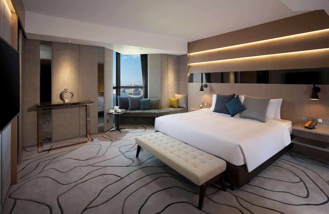 The-Harbourview-Hong-Kong-Room-8