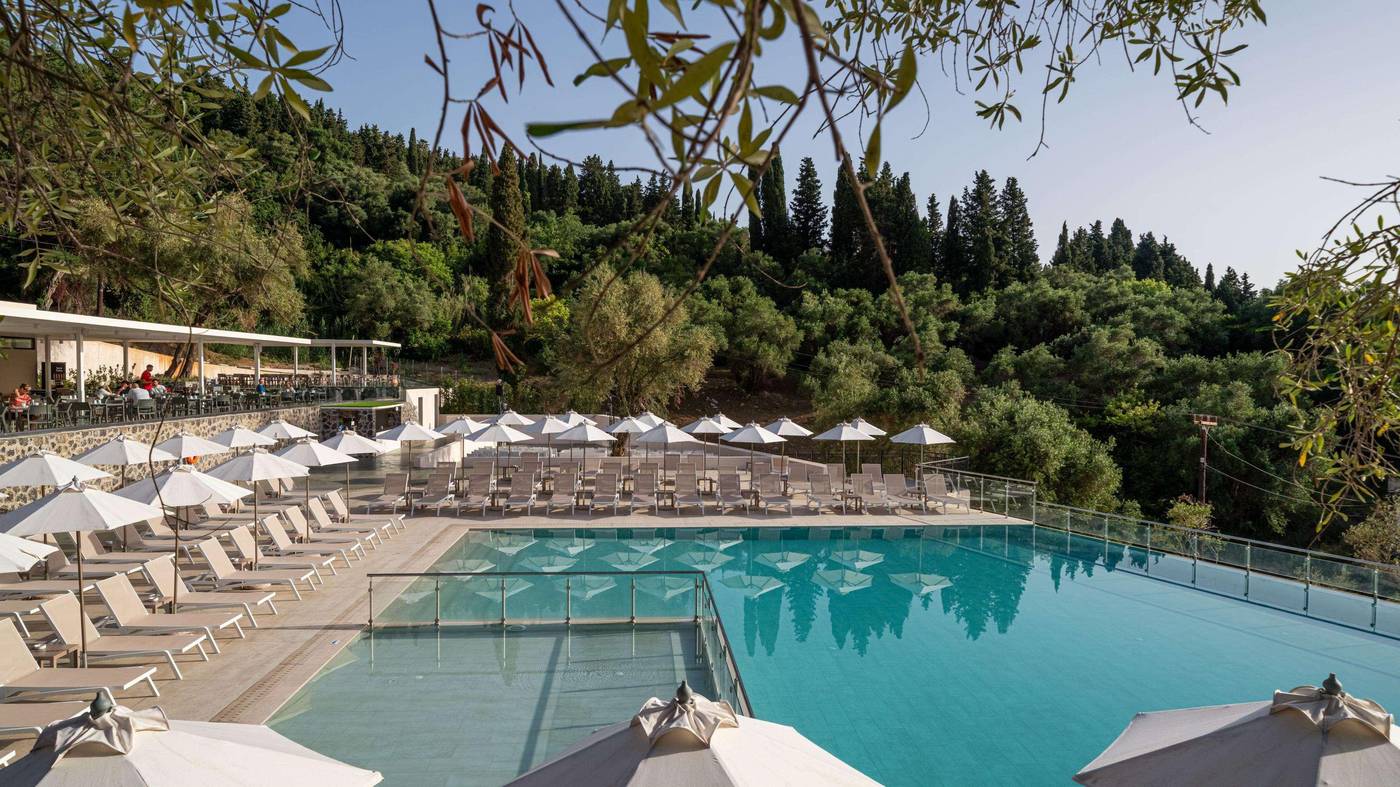 Aeolos-Beach-Resort-Pool-2