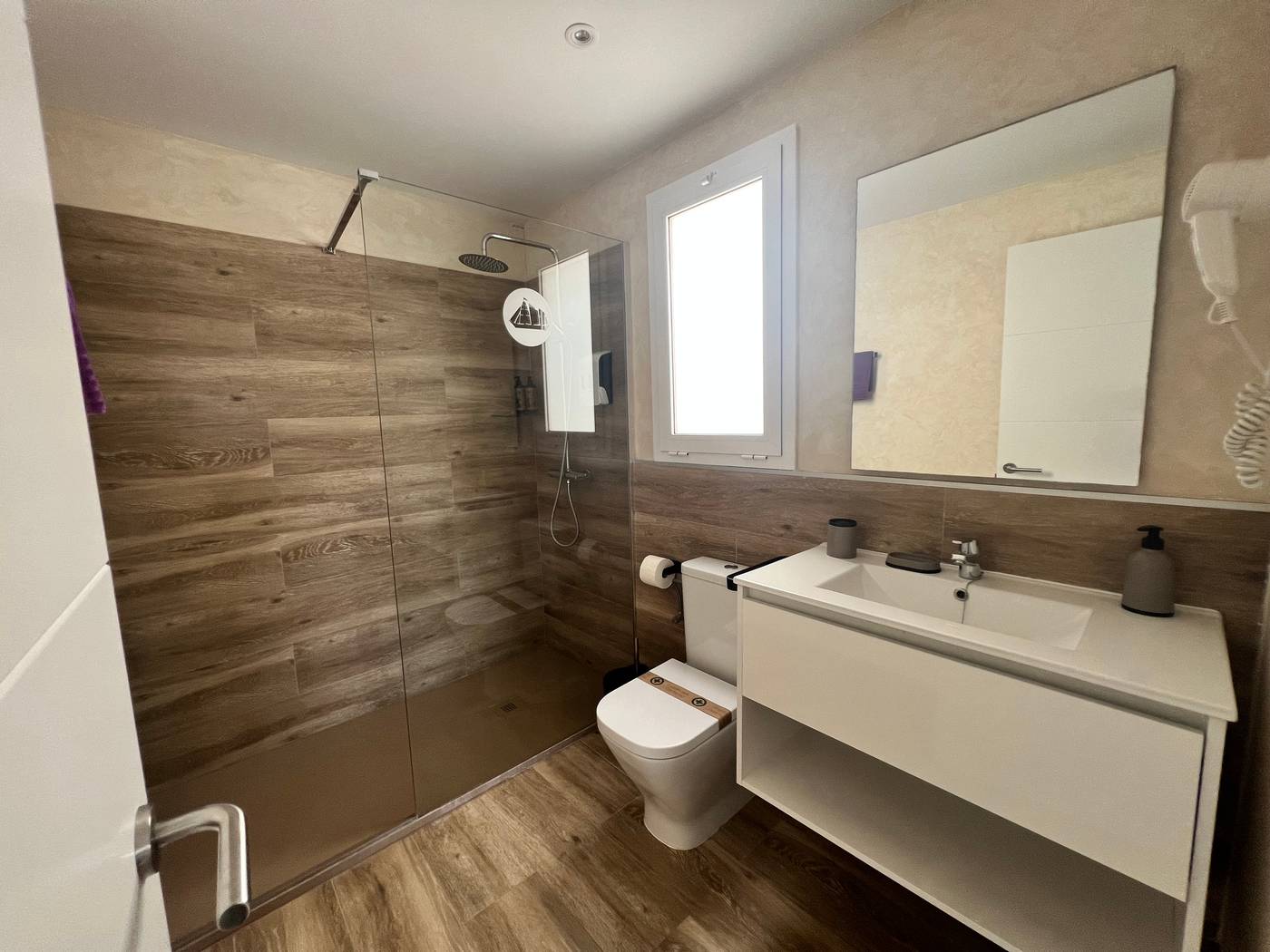 El-Bergantin-Menorca-Club-Room-21